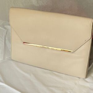 Jennifer Moore envelope bag